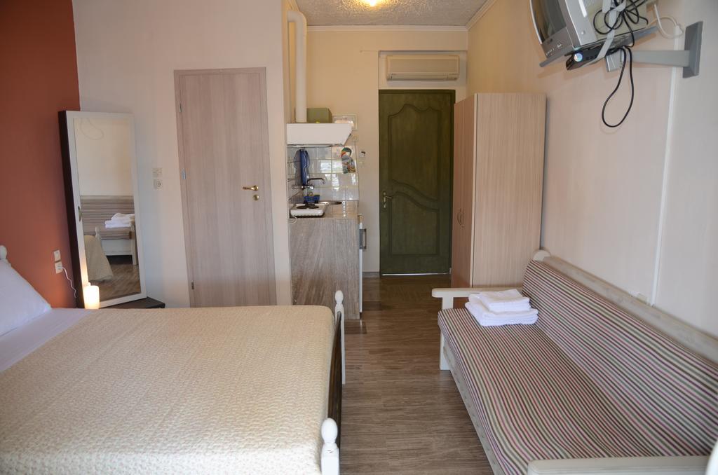 Drepano  Alexandros Apartments מראה חיצוני תמונה